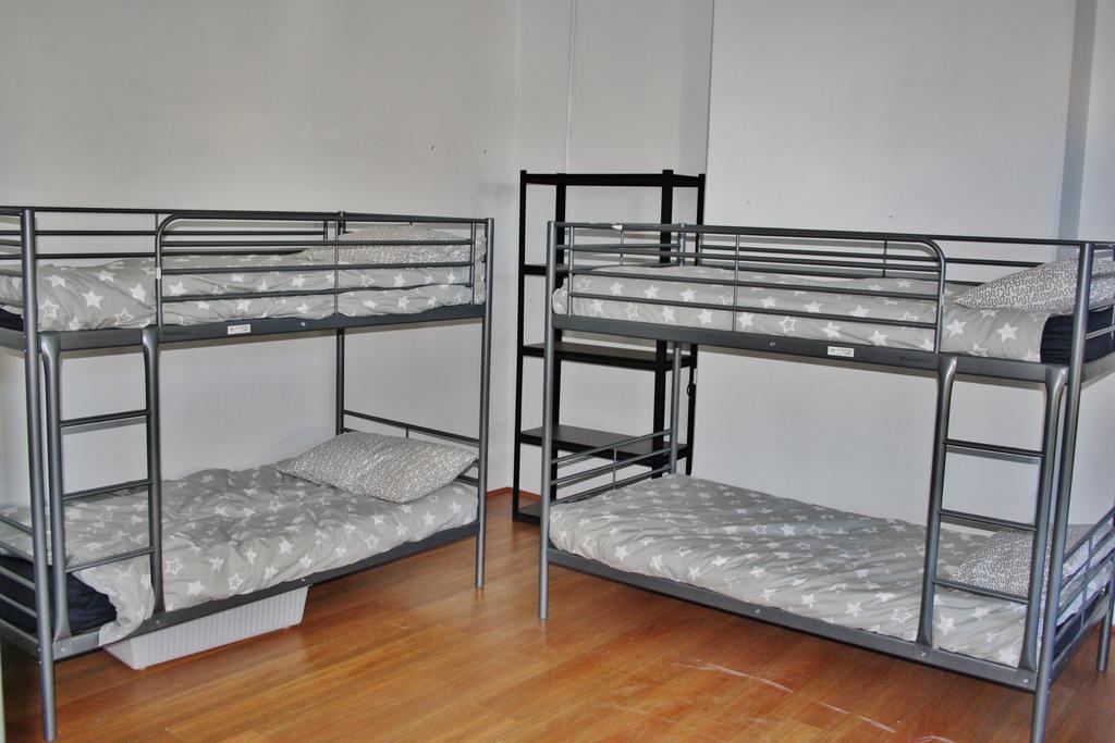 The Hive Hostel - Traveler Friendly, Passport Only Perth Extérieur photo