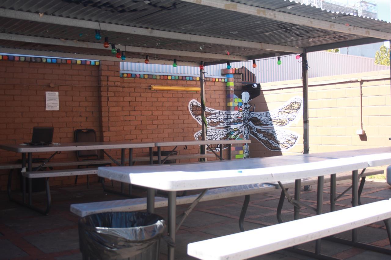 The Hive Hostel - Traveler Friendly, Passport Only Perth Extérieur photo