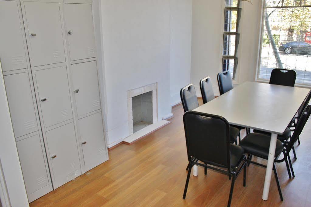 The Hive Hostel - Traveler Friendly, Passport Only Perth Extérieur photo
